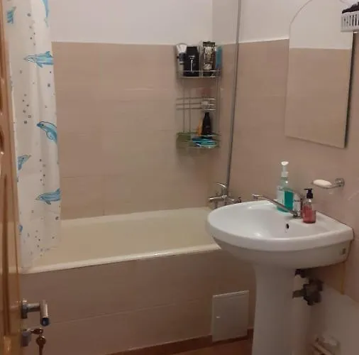 Xenia アパート *